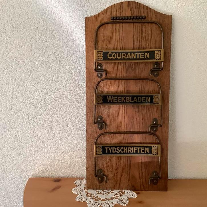 Antieke Tijdschrifthouder, in goede staat !, Huis en Inrichting, Kasten | Boekenkasten, Gebruikt, 50 tot 100 cm, Minder dan 100 cm