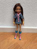 Winx Club Layla Denim, Verzamelen, Poppen, Ophalen of Verzenden, Zo goed als nieuw, Fashion Doll