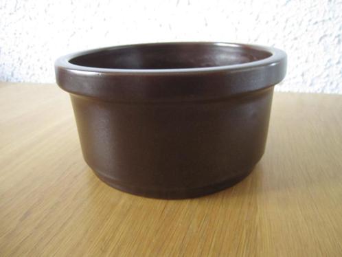 bloempot bruin, Tuin en Terras, Bloempotten, Zo goed als nieuw, Aardewerk, Binnen, Minder dan 40 cm, Minder dan 25 cm, Rond, Ophalen of Verzenden