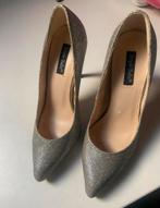 Dames pump maat 35, Kleding | Dames, Schoenen, Ophalen of Verzenden, Zo goed als nieuw