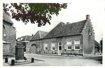 (701-208-013) Bronkhorst Herberg De Gouden Leeuw beschikbaar voor biedingen