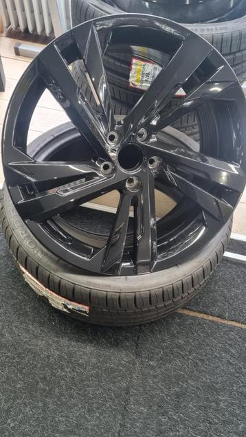 19" voor VW Tiguan T-Roc Valencia Black LOOK VELGEN 5X112 beschikbaar voor biedingen