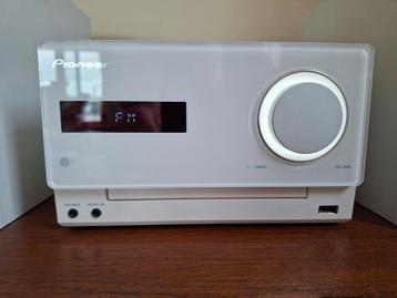 Pioneer tuner - cd speler  beschikbaar voor biedingen