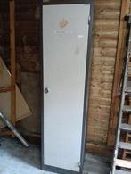 Stalen kast, Huis en Inrichting, Ophalen, Zo goed als nieuw