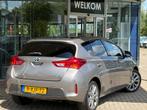 Toyota Auris 1.8 Aut Hybrid Panoramadak|Navi|Dealer Onderhou, Stof, Gebruikt, Zwart, 4 cilinders