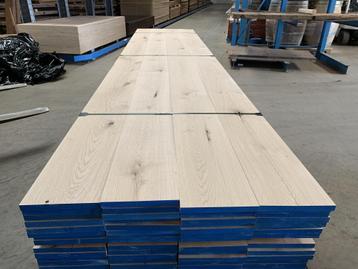 20x240 2x24 cm geschaafde en gedroogde eikenhouten planken beschikbaar voor biedingen