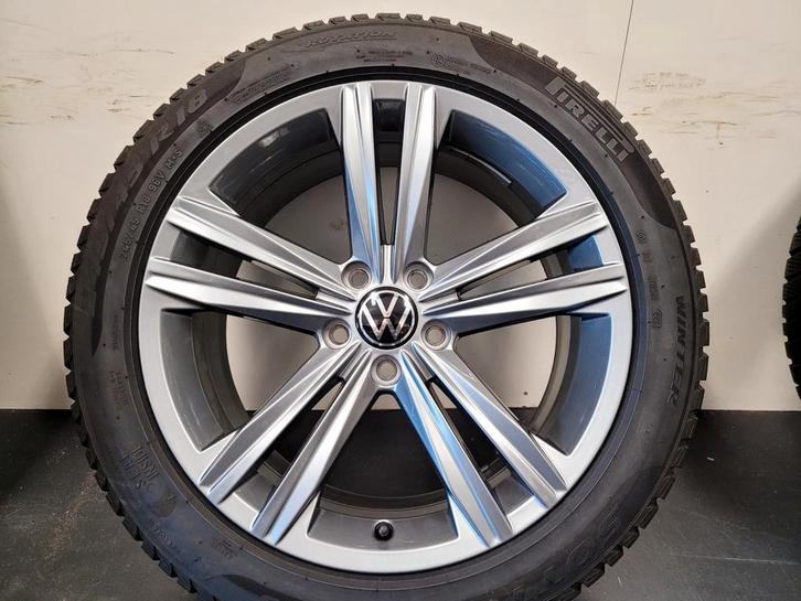 18 inch VW Arteon passat velgen 245 45 18 winter 2024, Auto-onderdelen, Banden en Velgen, Banden en Velgen, Winterbanden, 18 inch