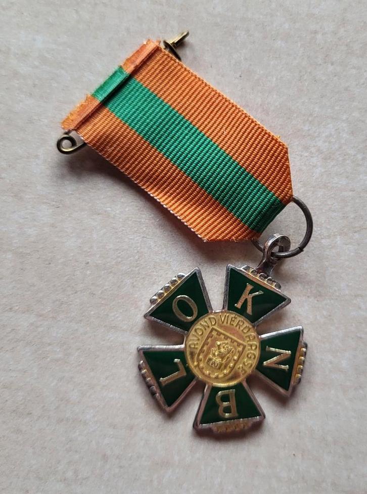 KNBLO Avondvierdaagse groen medaille, Postzegels en Munten, Penningen en Medailles, Overige materialen, Ophalen of Verzenden