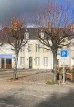 Te koop: Karakteristieke Franse stadswoning, Bourgogne, Huizen en Kamers, 8 kamers, Frankrijk, Woonhuis, Chateeau Chinon 58