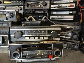 Diverse autoradio's cassette cd Youngtimer Oldtimer. beschikbaar voor biedingen
