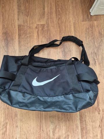 Nike Sporttas - Zwart beschikbaar voor biedingen