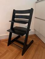Zwarte STOKKE Tripp Trapp kinderstoel (mat), Kinderen en Baby's, Kinderstoelen, Ophalen, Zo goed als nieuw, Meegroeistoel