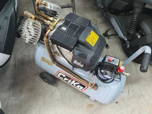 Criko 3.0hp Compressor - Defect, Doe-het-zelf en Verbouw, Compressors, Gebruikt, 6 tot 10 bar, Minder dan 25 liter, Minder dan 200 liter/min
