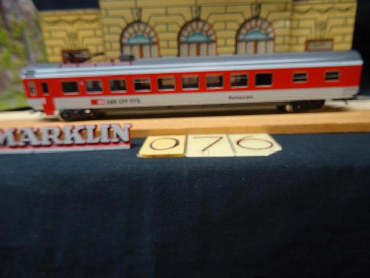 076=Marklin 4217 rijtuig van de Zwitserse spoorwegen.   271, Hobby en Vrije tijd, Modeltreinen | H0, Zo goed als nieuw, Wagon