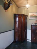 Empire Hoekkast of Hoekkabinet, Ophalen