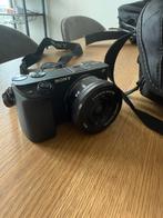 Sony a6400 + 16-50mm lens + tamron 17-70mm lens, Audio, Tv en Foto, Fotocamera's Digitaal, Ophalen of Verzenden, Zo goed als nieuw