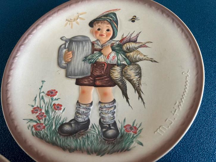 DRie M.J Hummel Wandborden Speciale uitgaven uit 1989 /1991, Antiek en Kunst, Antiek | Wandborden en Tegels, Ophalen of Verzenden