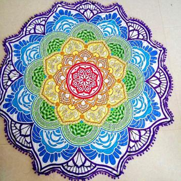Gekleurd mandala lotus kleed (yoga decoratie doek meditatie) beschikbaar voor biedingen