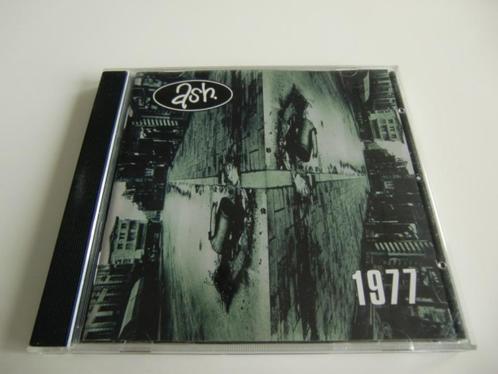 Ash - 1977, Cd's en Dvd's, Cd's | Rock, Zo goed als nieuw, Alternative, Verzenden