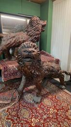 Twee 19e eeuw levensgrote houten tempelleeuwen, Antiek en Kunst, Ophalen