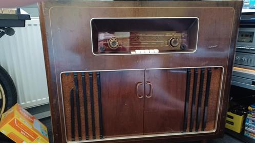 Phillips radio met pick-up meubel., Antiek en Kunst, Antiek | Tv's en Audio, Ophalen