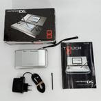 Nintendo DS Original - Silver | In doos, Spelcomputers en Games, Spelcomputers | Nintendo 2DS en 3DS, Flex Ltd., Zo goed als nieuw