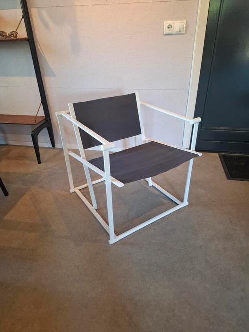 Pastoe fm 61 cubic chair . 2 stuks beschikbaar, Huis en Inrichting, Fauteuils, Zo goed als nieuw, Metaal, Stof, 50 tot 75 cm, Minder dan 75 cm