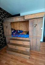 Groot steigerhouten bed, Ophalen, Zo goed als nieuw, Hoogslaper