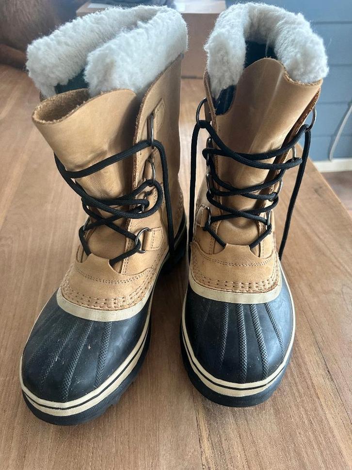 Sorel snowboots - mt 39, Kleding | Dames, Schoenen, Zo goed als nieuw, Snowboots, Beige, Ophalen of Verzenden