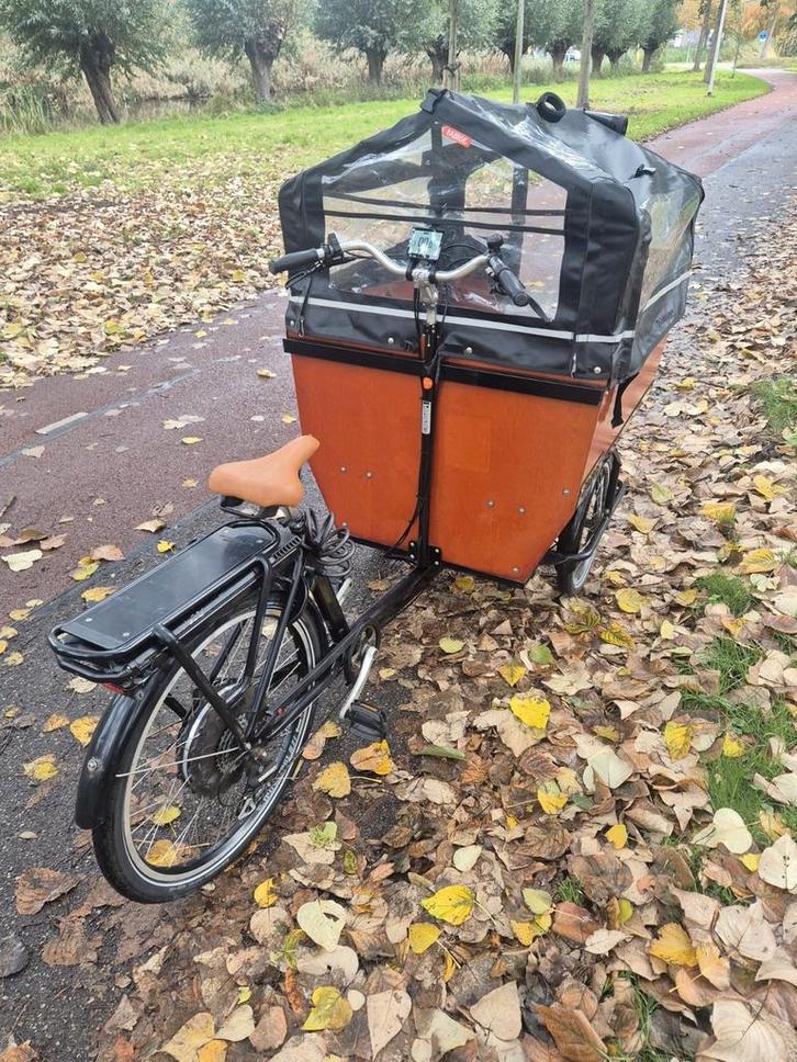 Goed onderhouden 6 persoons babboe E-max elektrisch bakfiets, Fietsen en Brommers, Fietsen | Bakfietsen, Gebruikt, 4 kinderen of meer