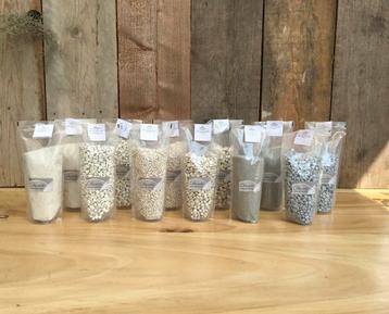 Decoratie zakjes zand/grind/steentjes beschikbaar voor biedingen