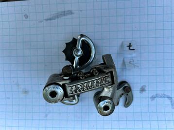 Vintage fietsonderdelen campagnolo simplex, shimano etc beschikbaar voor biedingen