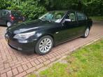 BMW 5-Serie 3.0 I 525 AUT 2009 Zwart 2e EIG. YOUNGTIMER, Achterwielaandrijving, Beige, 2000 kg, 1505 kg