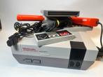Nintendo NES Compleet met Zapper & Duck Hunt/Mario, Spelcomputers en Games, Games | Nintendo NES, Gebruikt, 2 spelers, Eén computer