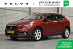 Volvo V40 Cross Country T3 152pk Aut. Momentum Business Pack, Auto's, Volvo, 65 €/maand, Euro 6, Origineel Nederlands, Bedrijf