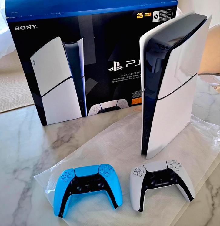 PS5 Digitaal 1TB met 1 controller - Nieuwstaat, Spelcomputers en Games, Spelcomputers | Sony PlayStation 5, Zo goed als nieuw