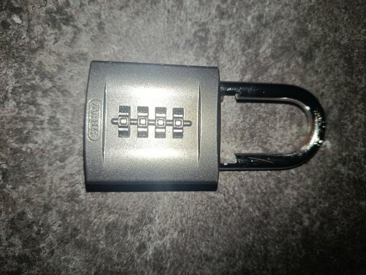 ABUS Combinatie Hangslot 158/50, Doe-het-zelf en Verbouw, Hang- en Sluitwerk, Nieuw, Slot, Overige materialen, Ophalen of Verzenden