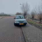 Saab 900 2.0 I HB AUT 1995 Groen, Auto's, Saab, 4 cilinders, Origineel Nederlands, Saab 900, 1600 kg