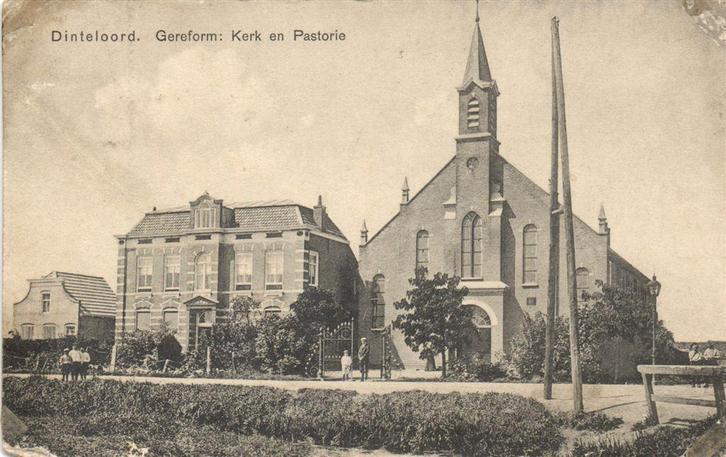 Dinteloord. Gereform. Kerk en Pastorie - B-keus - ongelopen, Verzamelen, Ansichtkaarten | Nederland, Ongelopen, Noord-Brabant
