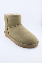 UGS W Classic Mini II Maat 36 NIEUW, Kleding | Dames, Schoenen, UGG, Beige, Nieuw, Ophalen of Verzenden