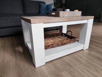 Steigerhouten Salontafel met Onderblad beschikbaar voor biedingen