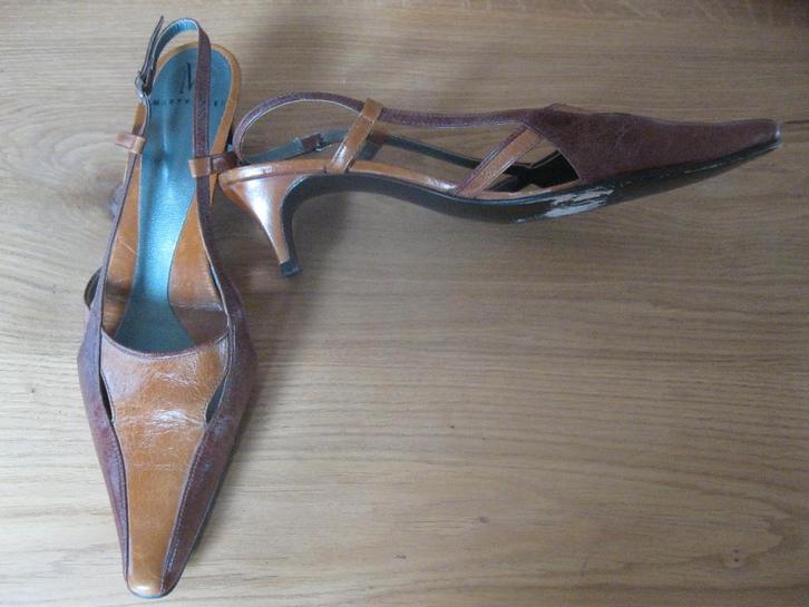 Mart visser leren pumps /open hak:mt 39.5(6.5), Kleding | Dames, Schoenen, Zo goed als nieuw, Pumps, Bruin, Ophalen of Verzenden