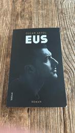 Özcan Akyol - Eus, Ophalen of Verzenden, Zo goed als nieuw, Özcan Akyol, Nederland