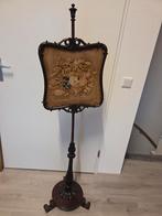 Antiek tocht scherm, Ophalen