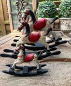 Een set van drie leuke houten hobbel paardjes., Verzamelen, Ophalen of Verzenden, Zo goed als nieuw, Dier