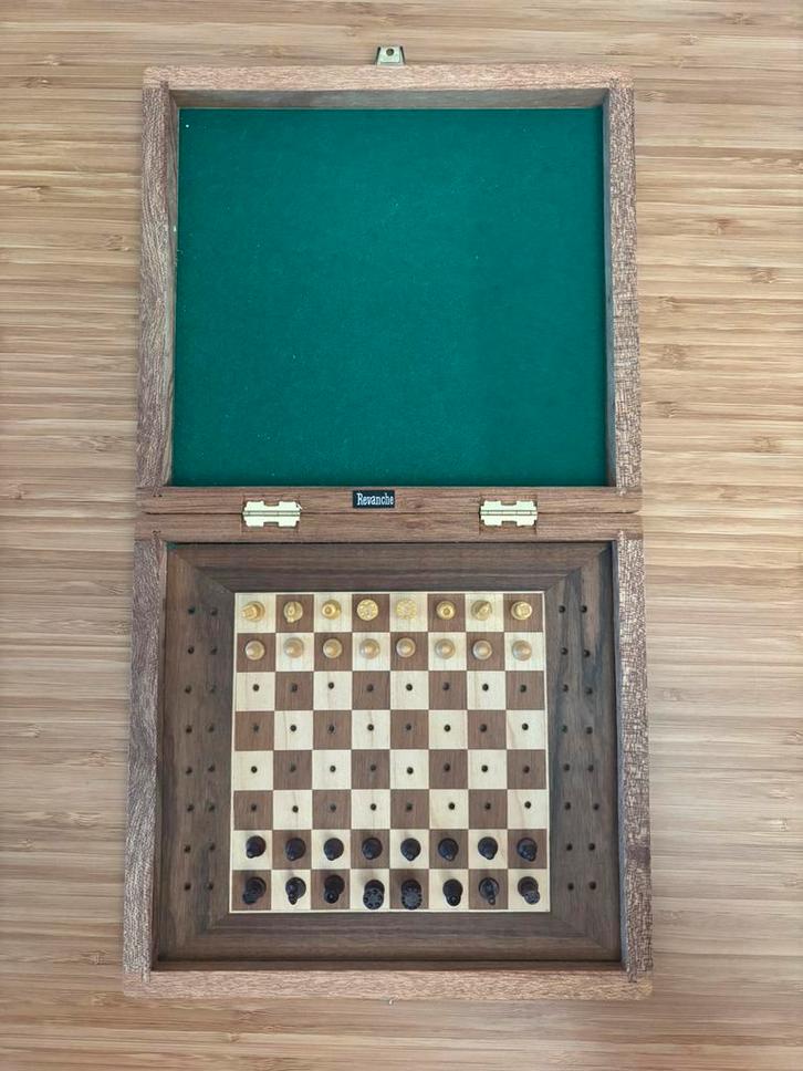 Mini schaak spel, Hobby en Vrije tijd, Gezelschapsspellen | Bordspellen, Zo goed als nieuw, Ophalen