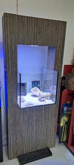 Uniek chique deels zwevend aquarium met hoogwaardig meubel, Dieren en Toebehoren, Vissen | Aquaria en Toebehoren, Ophalen, Zo goed als nieuw