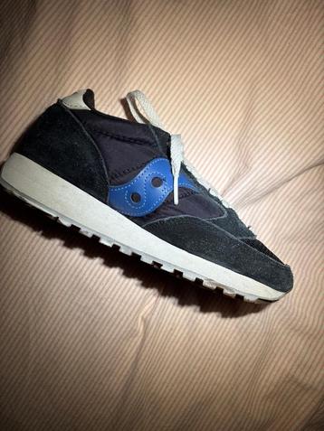 Saucony Sneakers Maat 37 (valt als 36) beschikbaar voor biedingen