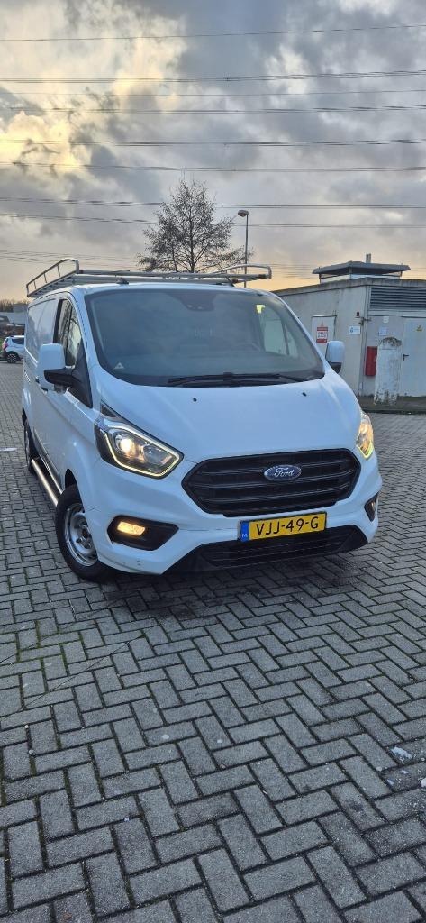 Ford Transit L2H2 2021 | 2.0 TDCi | 145k km | Nette werkbus, Auto's, Bestelauto's, Particulier, ABS, Achteruitrijcamera, Adaptive Cruise Control