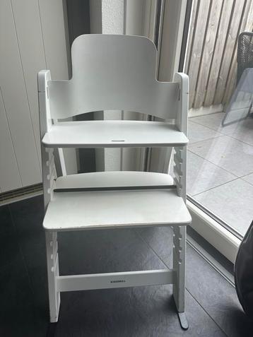 Kidsmill Meegroeistoel met Newborn Seat set up beschikbaar voor biedingen
